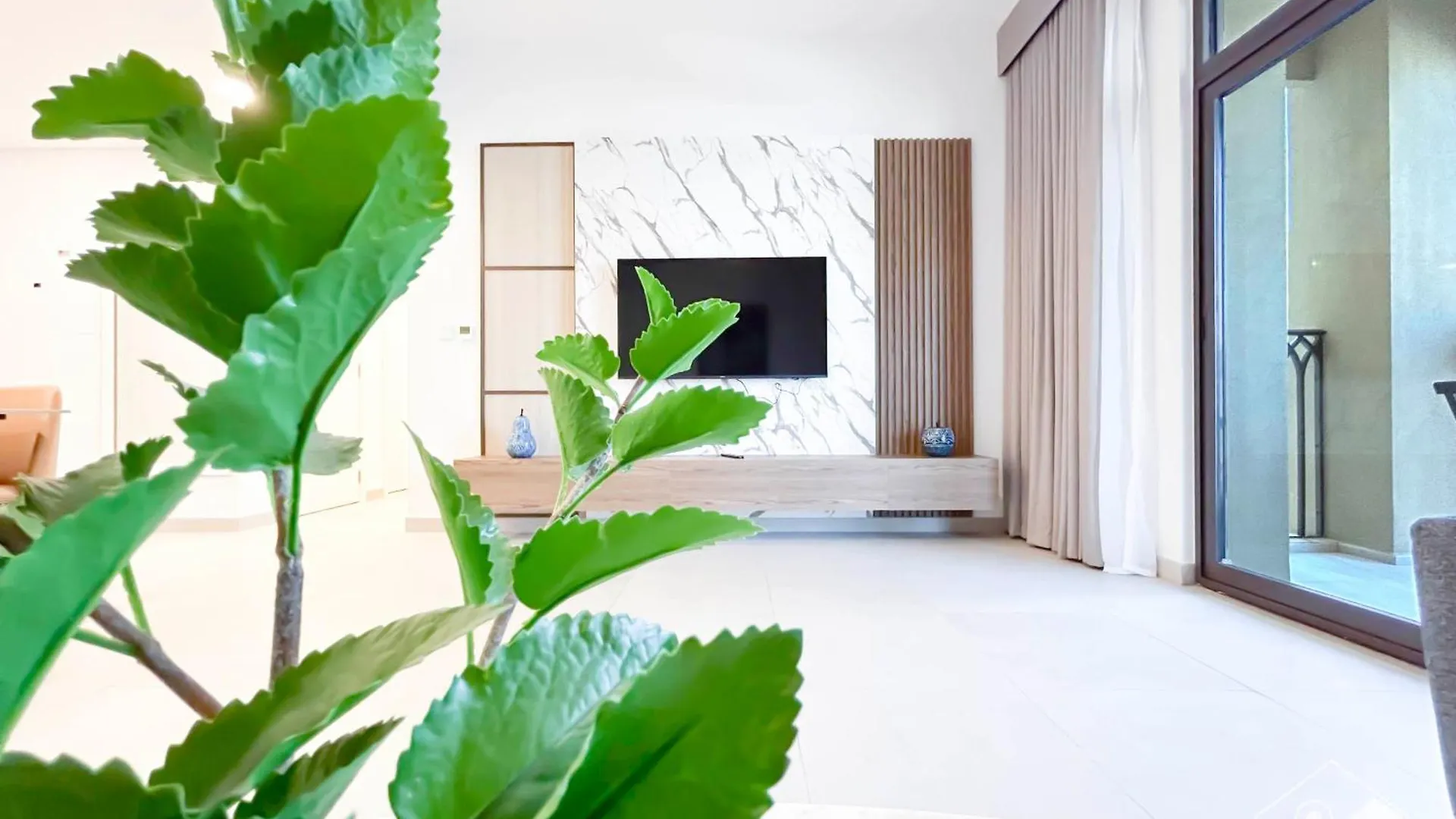 Exclusive One-Bedroom Apartment In Asyel 3 Dubai