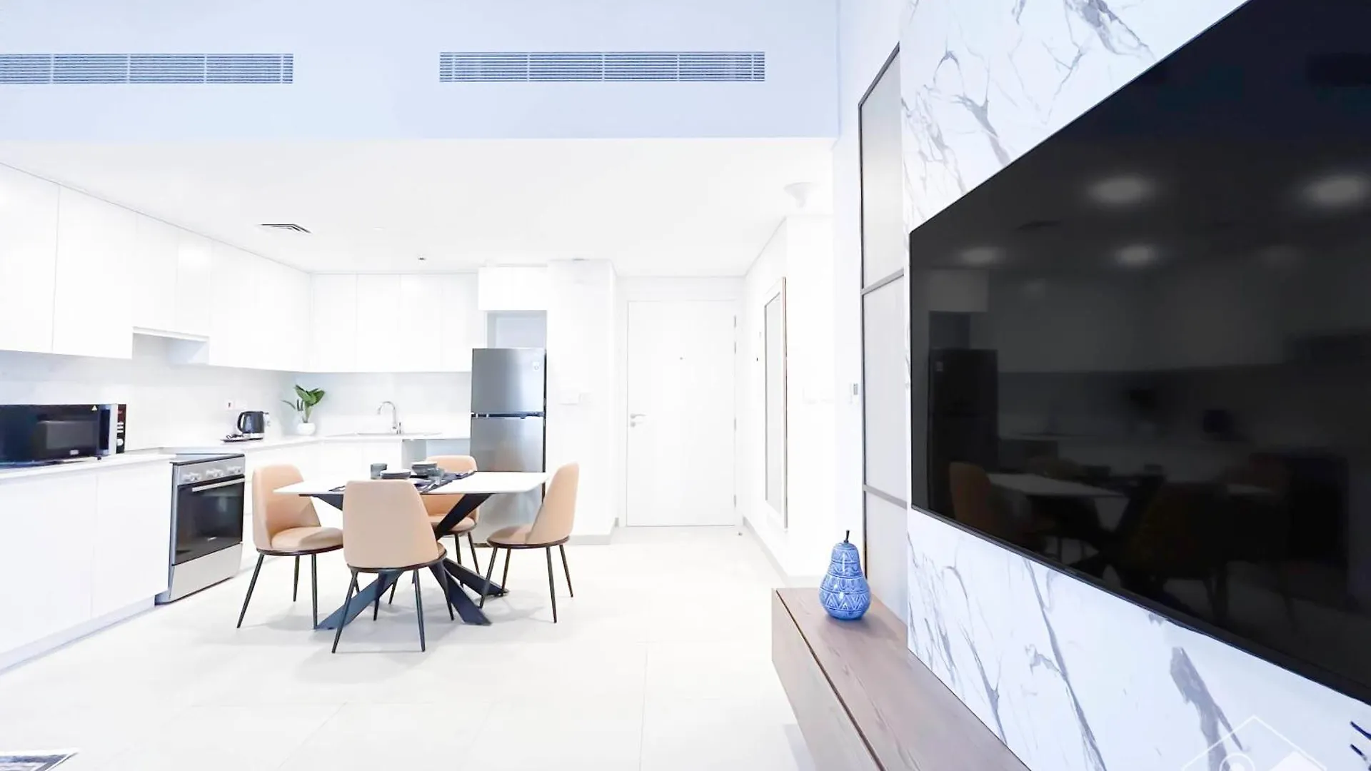 Exclusive One-Bedroom Apartment In Asyel 3 Dubai 0*,  Emirados Árabes Unidos